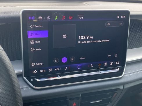 New 2026 Volkswagen Tiguan SE R-Line image 22