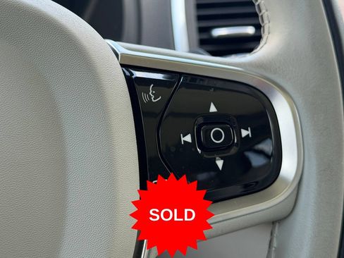 Certified 2025 Volvo XC90 B5 Core w/ Protection Package Premier AWD/4WD image 19