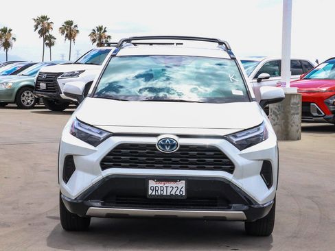 Used 2024 Toyota RAV4 SE AWD/4WD image 2