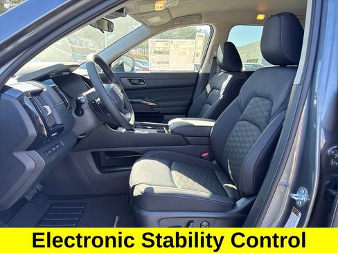 New 2026 Nissan Pathfinder SV AWD/4WD image 10