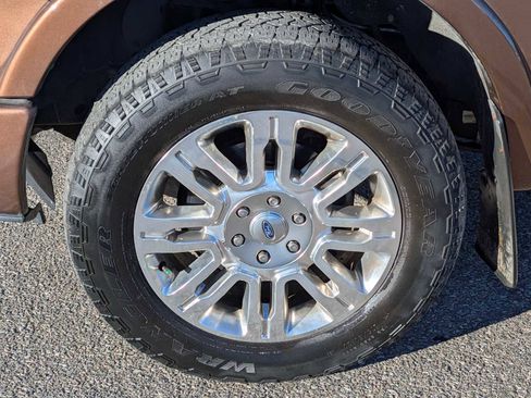 Used 2011 Ford F150 Platinum AWD/4WD image 12