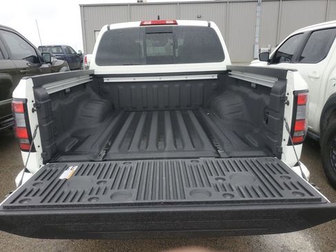 Used 2025 Nissan Frontier PRO-4X w/ Pro Premium Package AWD/4WD image 25