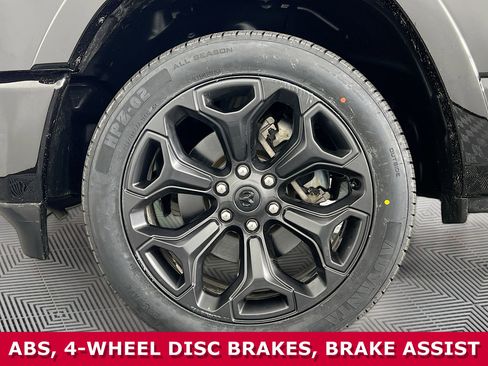 Used 2024 RAM 1500 Limited w/ Night Edition image 36