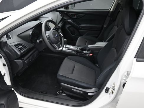 Used 2023 Subaru Crosstrek 2.0i image 11