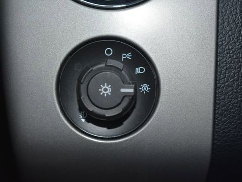 Used 2016 Ford Expedition Limited image 21