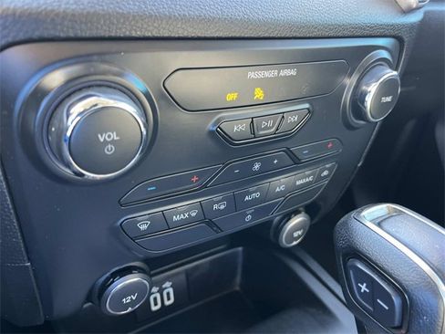 Used 2019 Ford Ranger XLT w/ Black Appearance Package image 34