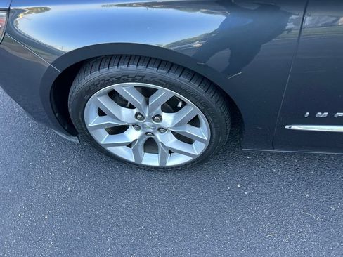 Used 2014 Chevrolet Impala LTZ FWD image 13