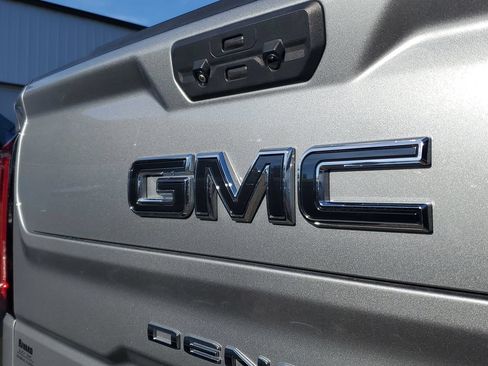 Used 2026 GMC Sierra 1500 Denali Ultimate AWD/4WD image 6