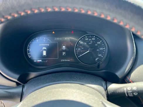 Used 2023 Nissan Kicks SR w/ SR Premium Package FWD image 19