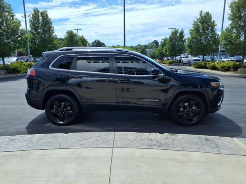 Used 2020 Jeep Cherokee Limited AWD/4WD image 5