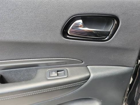 Used 2022 Dodge Durango GT RWD image 10