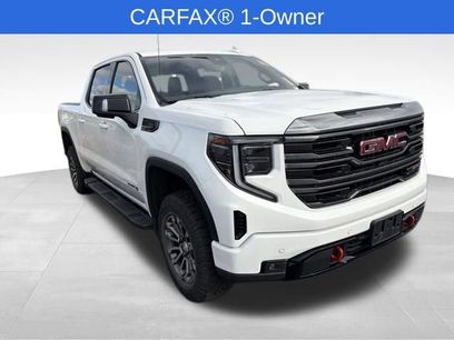 Used 2022 GMC Sierra 1500 AT4 w/ Technology Package