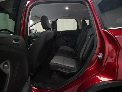 Used 2018 Ford Escape SE w/ SE Sync 3 Package AWD/4WD image 15