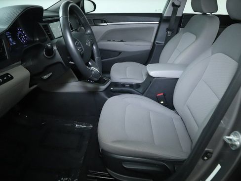 Used 2020 Hyundai Elantra Value Edition w/ Cargo Package (C1) FWD image 18