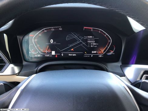 Used 2022 BMW 430i Coupe w/ Convenience Package RWD image 14