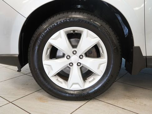 Used 2015 Subaru Forester 2.5i w/ Alloy Wheel Package AWD/4WD image 16