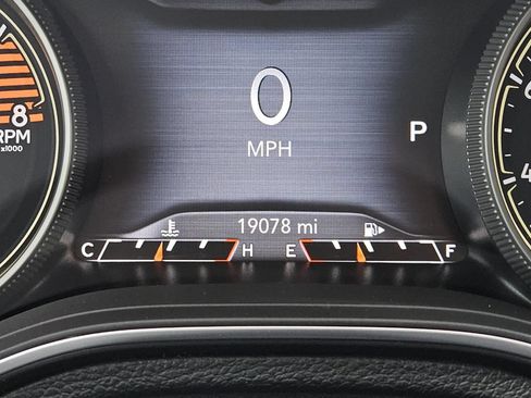 Used 2022 Jeep Cherokee Trailhawk w/ Sound & Nav Group AWD/4WD image 25
