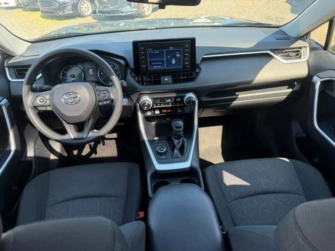 Used 2019 Toyota RAV4 XLE w/ Convenience Package AWD/4WD image 32