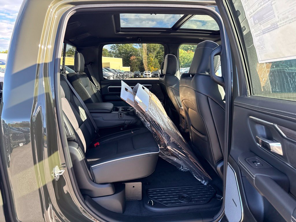 New 2027 RAM 1500 Laramie AWD/4WD image 26