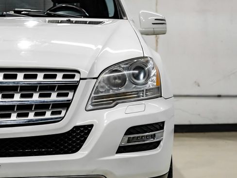 Used 2011 Mercedes-Benz ML 350 4MATIC image 50