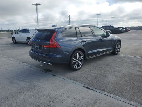 New 2026 Volvo V60 B5 Cross Country Plus w/ Protection Package Premier image 3