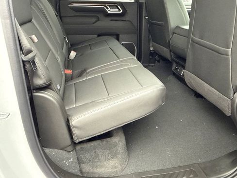 New 2026 Chevrolet Silverado 3500 LT w/ All Star Edition image 16