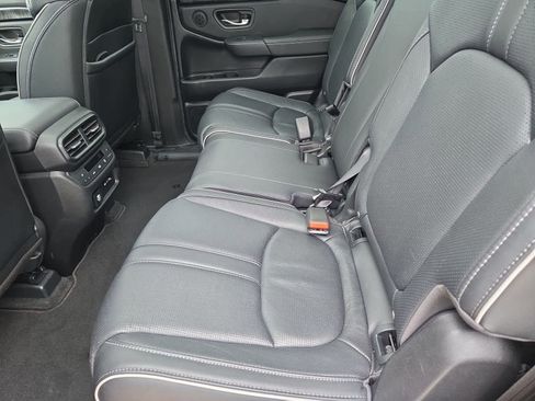 Used 2024 Honda Pilot Elite image 18