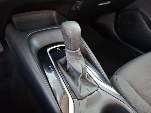 Used 2024 Toyota Corolla LE FWD image 15