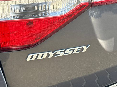 Used 2012 Honda Odyssey Touring image 34