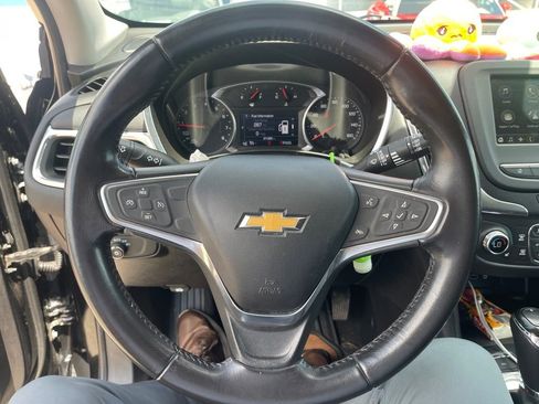Used 2019 Chevrolet Equinox LT AWD/4WD image 14