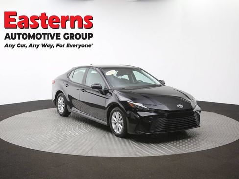 Used 2025 Toyota Camry LE FWD image 48