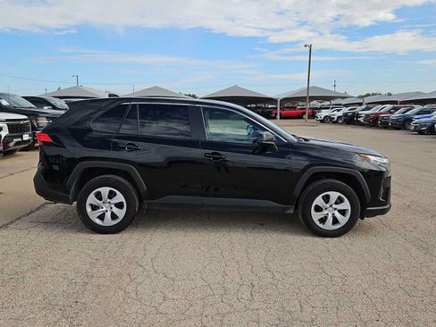 Used 2025 Toyota RAV4 LE FWD image 9