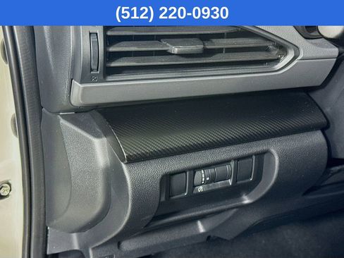 Certified 2024 Subaru Crosstrek 2.0i Premium image 11