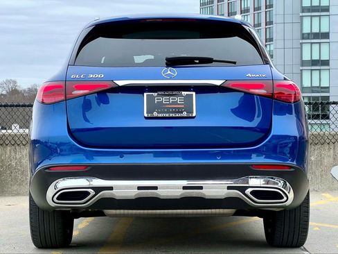 Certified 2023 Mercedes-Benz GLC 300 4MATIC image 6