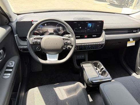 New 2026 Hyundai Ioniq 5 SE RWD image 8