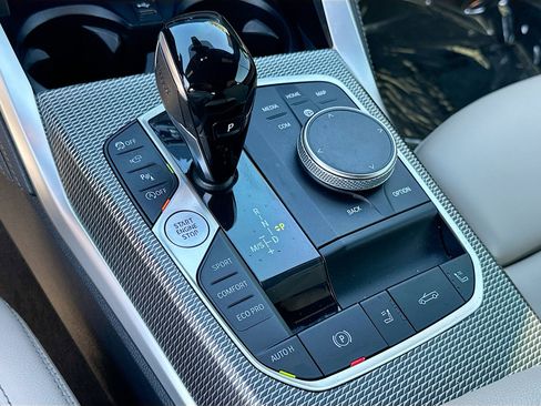 Used 2023 BMW 430i Convertible w/ M Sport Package image 17