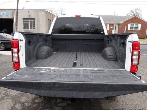 Used 2022 Ford F250 XLT AWD/4WD image 23
