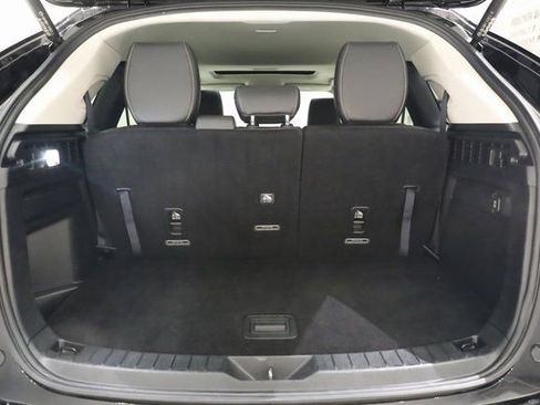 Used 2024 MAZDA CX-90 3.3 Turbo w/ Preferred Package image 32