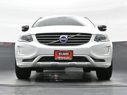 Used 2017 Volvo XC60 T5 Dynamic w/ Preferred Option Package image 27