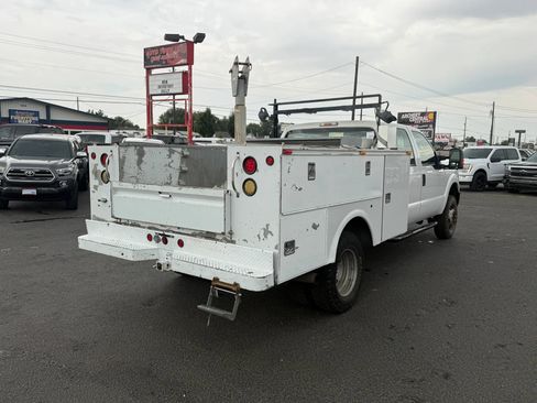 Used 2014 Ford F350 XL w/ Power Equipment Group AWD/4WD image 5
