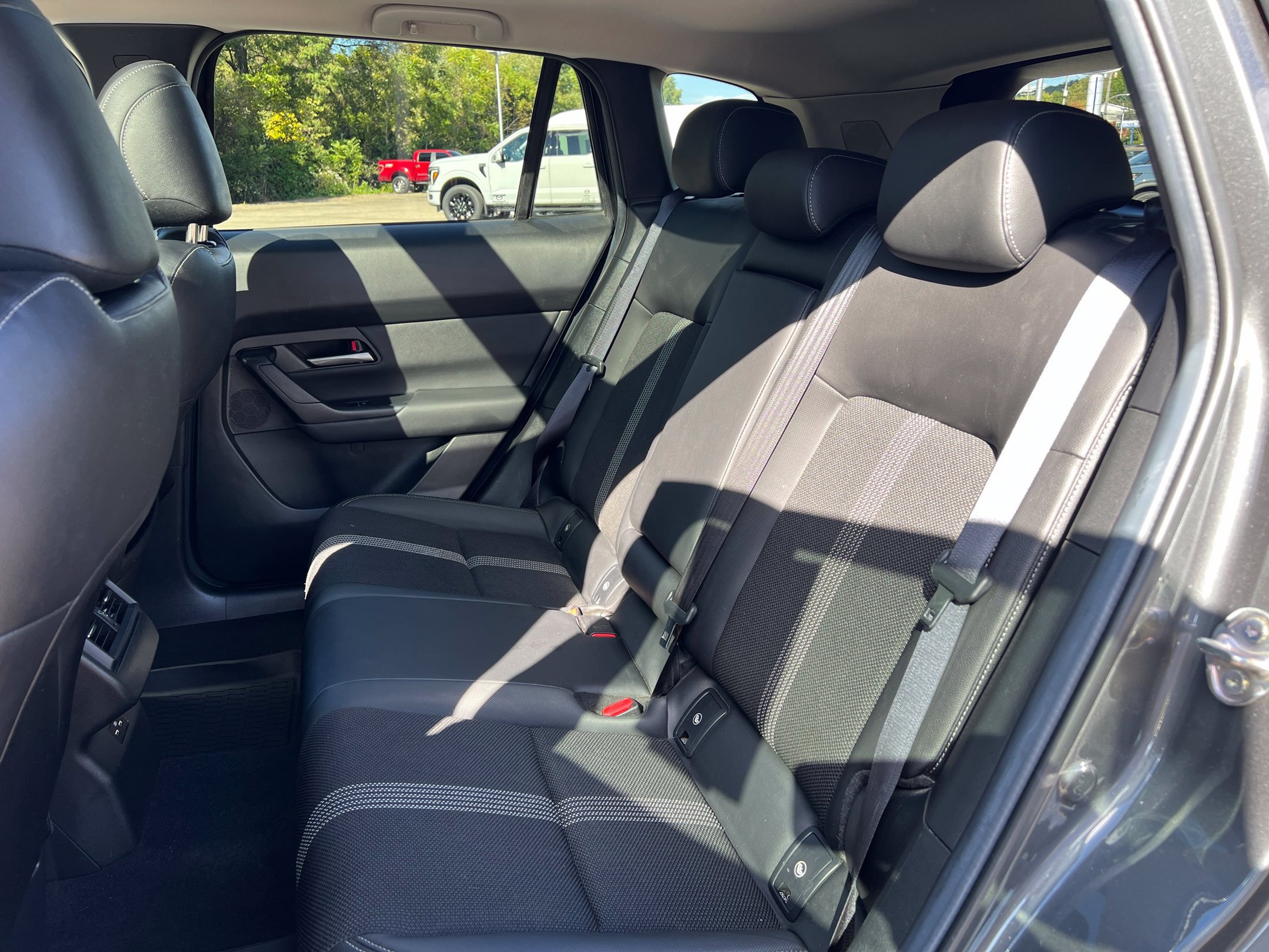 Used 2024 MAZDA CX-50 AWD 2.5 S w/ Weather Package image 25