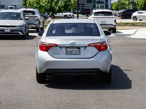Used 2017 Toyota Corolla LE w/ Carpet Mat Package (TMS) image 4
