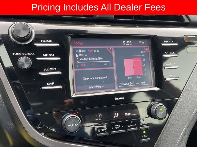Used 2020 Toyota Camry SE FWD image 29