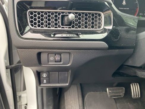 Used 2023 Honda Civic Sport image 21