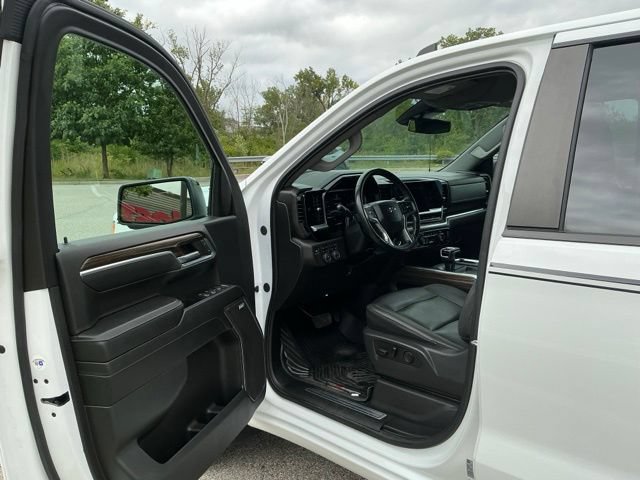 Used 2024 Chevrolet Silverado 1500 RST w/ RST All Star Premium Package AWD/4WD image 15