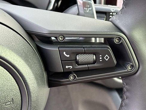 New 2026 Porsche Macan S image 26