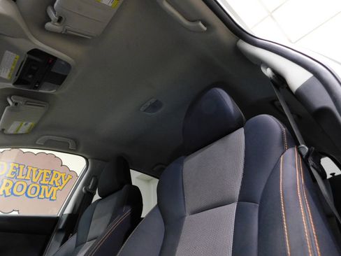 Used 2021 Subaru Crosstrek 2.0i Premium AWD/4WD image 34