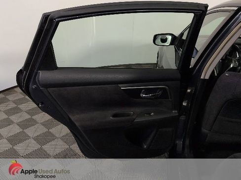 Used 2013 Nissan Altima 2.5 SV image 26