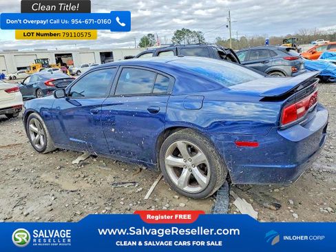 Used 2013 Dodge Charger SE w/ Connectivity Group RWD image 3
