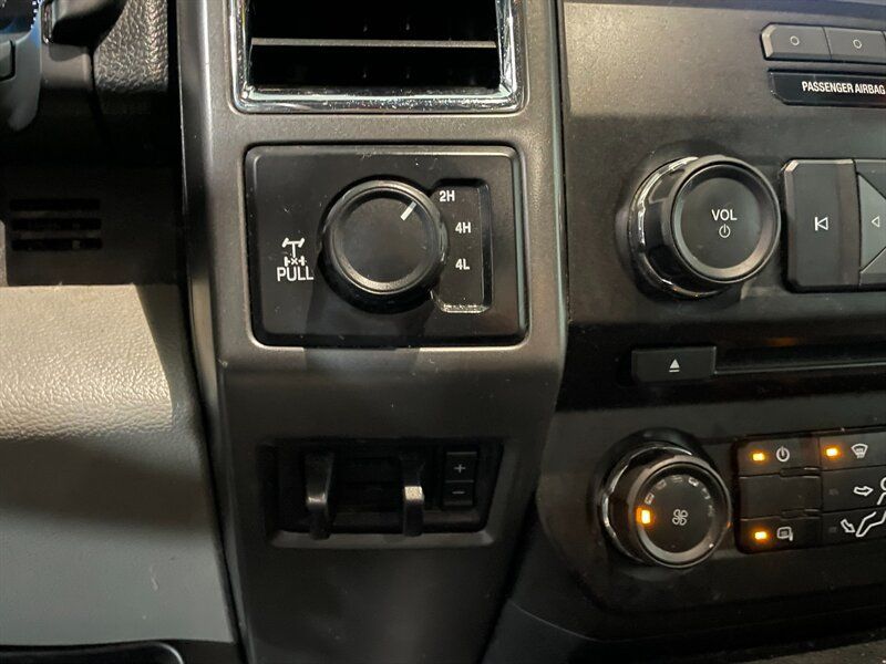 Used 2017 Ford F250 XLT AWD/4WD image 14